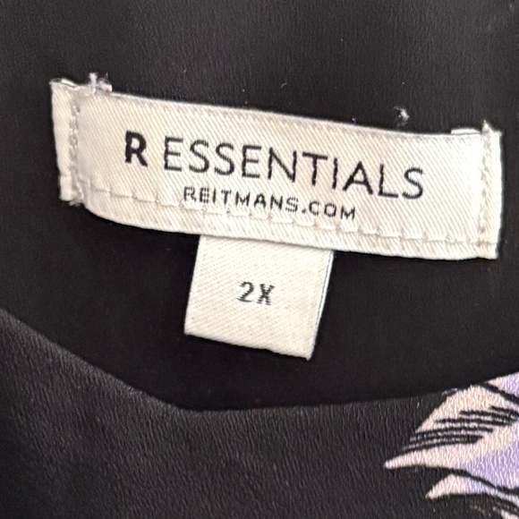 $9🎅🏼 Reitmans Black Floral Print Spaghetti Strap Double Lined Blouse - Picture 5 of 14